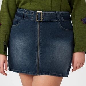 NWT Cider Curve dark zip up denim skirt with belt size 1XL